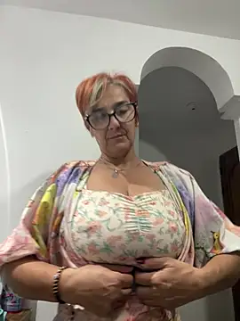 Snapshot of anastasia_and_jordan chatting on March 31, 2026, 8:37 am anastasia and jordan online show from March 31, 2026, 8:37 am