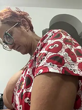 Snapshot of anastasia_and_jordan chatting on April 8, 2026, 10:59 am anastasia and jordan online show from April 8, 2026, 10:59 am