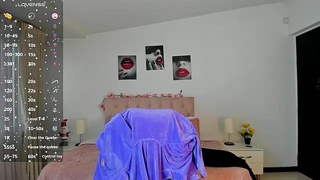  Charlotte evans 1 online show from December 23, 2024, 7:52 pm