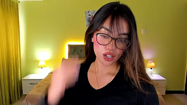  Charlotte evans 1 online show from September 30, 2025, 7:08 pm