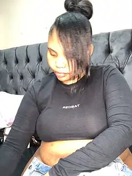 Anaelle24 online show from July 14, 2026, 11:38 am