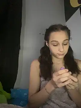 puumpkins1ut online show from December 11, 2024, 6:52 pm