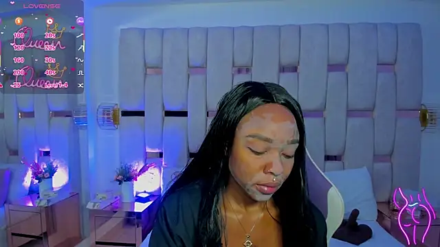 mia schwarz online show from February 11, 2026, 11:37 am