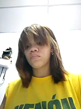 1CANDYLOVE online show from March 17, 2026, 4:39 am