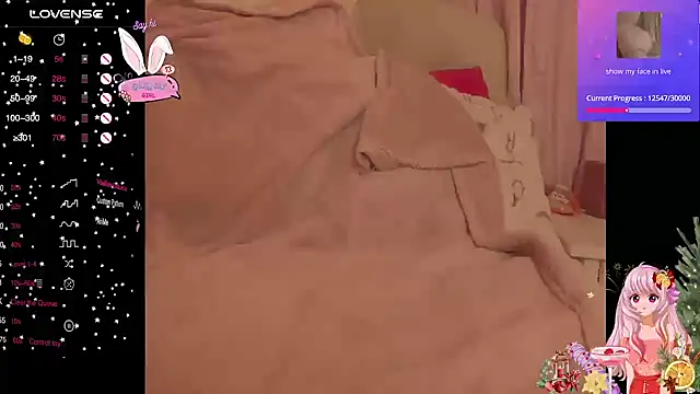 Blondecandie online show from February 10, 2026, 11:14 am