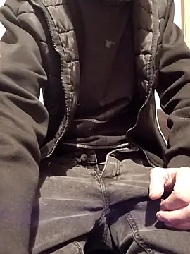 manuelsixnine01 online show from January 11, 2026, 6:40 am