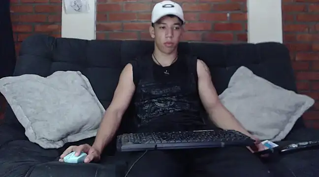 ethan noir online show from January 21, 2025, 11:13 pm