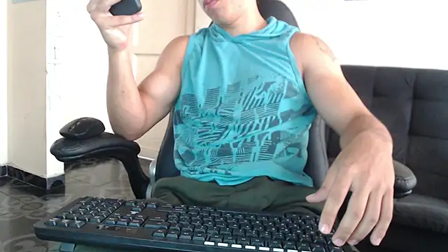 ethan noir online show from March 3, 2026, 5:52 pm