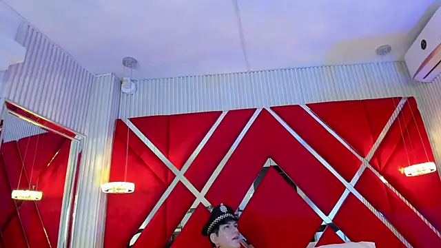 SusanCouper online show from February 13, 2026, 10:50 pm