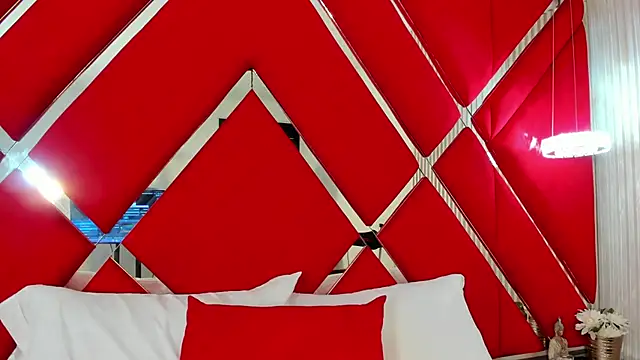 SusanCouper online show from March 16, 2026, 10:36 pm