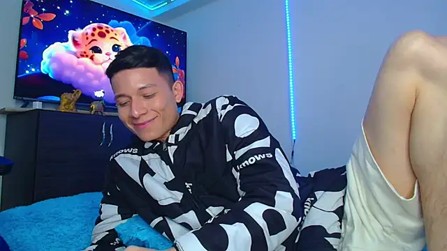 bryamer 19 online show from January 23, 2025, 8:04 am