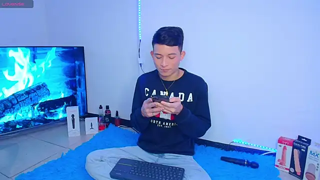 bryamer 19 online show from January 31, 2025, 1:01 am