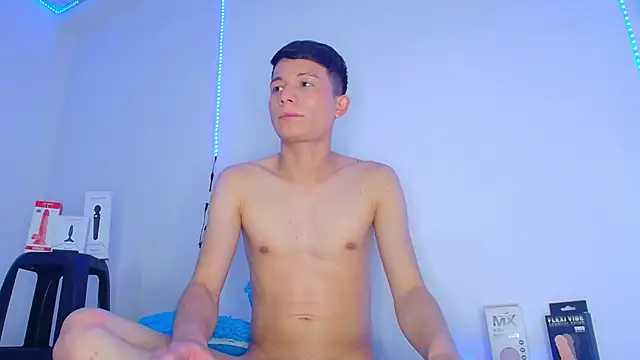 bryamer 19 online show from March 8, 2025, 2:01 am