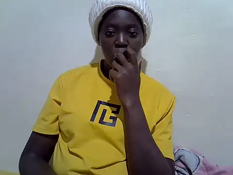 Snapshot of pretty_tallgirl chatting on June 24, 2026, 7:46 pm pretty tallgirl online show from June 24, 2026, 7:46 pm
