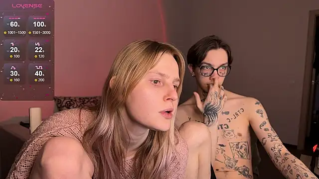 Snapshot of anahori__simon chatting on February 16, 2025, 11:16 pm anahori simon online show from February 16, 2025, 11:16 pm