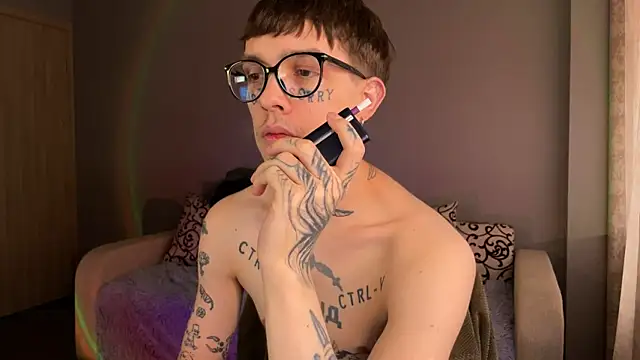 Snapshot of anahori__simon chatting on September 10, 2025, 12:16 pm anahori simon online show from September 10, 2025, 12:16 pm