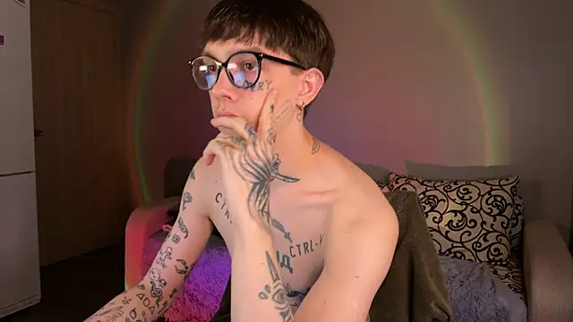 Snapshot of anahori__simon chatting on September 25, 2025, 6:33 pm anahori simon online show from September 25, 2025, 6:33 pm