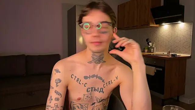 Snapshot of anahori__simon chatting on October 18, 2025, 9:37 pm anahori simon online show from October 18, 2025, 9:37 pm