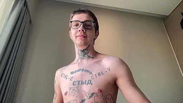 Snapshot of anahori__simon chatting on February 16, 2026, 12:18 am anahori simon online show from February 16, 2026, 12:18 am