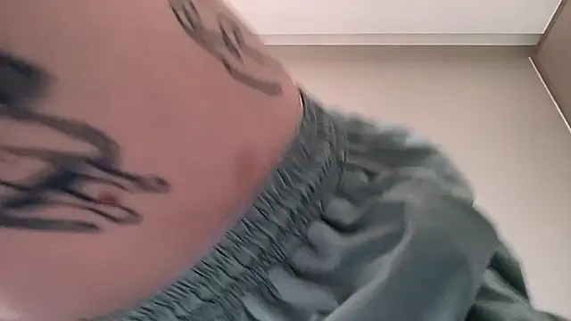 Snapshot of anahori__simon chatting on March 2, 2026, 5:08 am anahori simon online show from March 2, 2026, 5:08 am