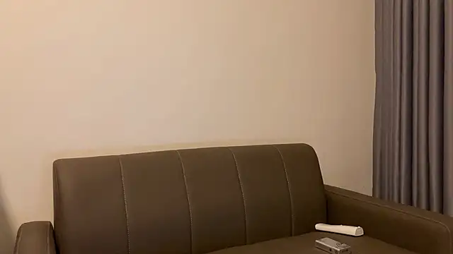 Snapshot of anahori__simon chatting on March 10, 2026, 1:27 pm anahori simon online show from March 10, 2026, 1:27 pm