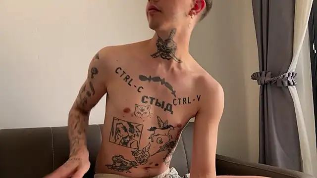 Snapshot of anahori__simon chatting on March 11, 2026, 1:55 am anahori simon online show from March 11, 2026, 1:55 am