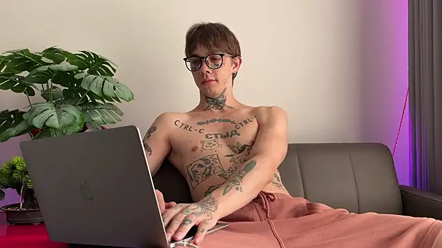 anahori  simon online show from July 13, 2026, 4:48 am