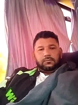 Snapshot of douglasafado69 chatting on March 19, 2026, 1:26 pm douglasafado69 online show from March 19, 2026, 1:26 pm