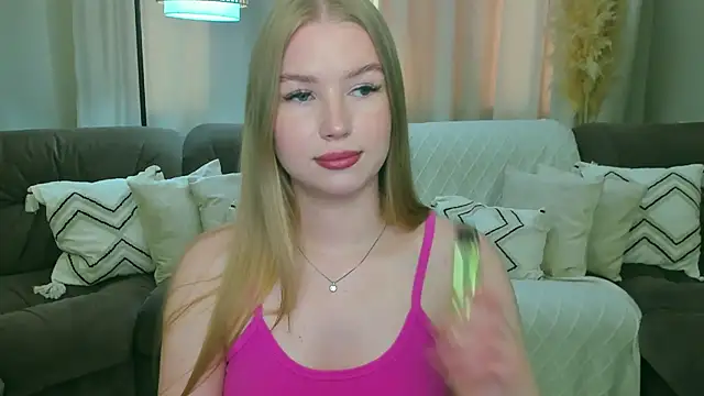 shy  lady online show from June 18, 2026, 11:36 am