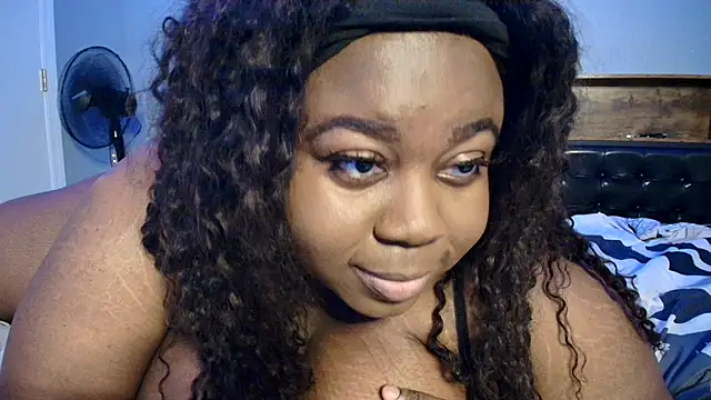 nastygal1999 online show from February 12, 2026, 4:07 am