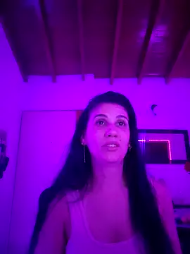 AbbyBaker222 online show from September 18, 2025, 5:31 am