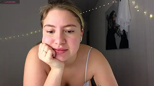 Yassyaaa online show from January 26, 2025, 2:24 am