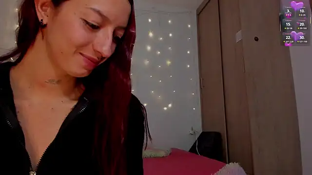 Abbyjonhson   online show from October 17, 2025, 7:05 pm