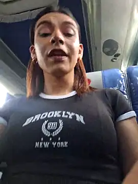 Snapshot of Maiskeen_Zamara chatting on December 21, 2024, 5:07 pm Maiskeen Zamara online show from December 21, 2024, 5:07 pm