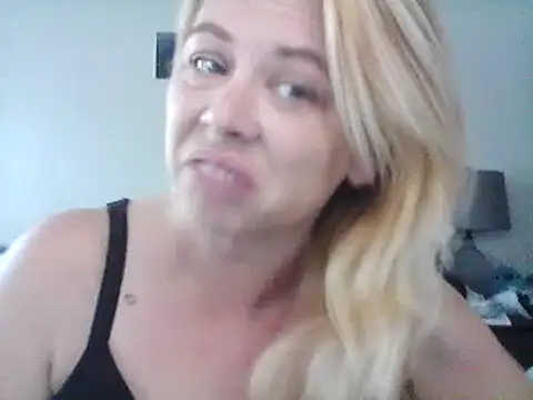 burrkitty online show from December 30, 2024, 12:32 am