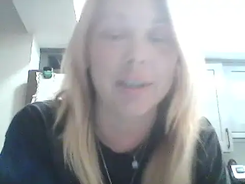 burrkitty online show from September 28, 2025, 9:25 am