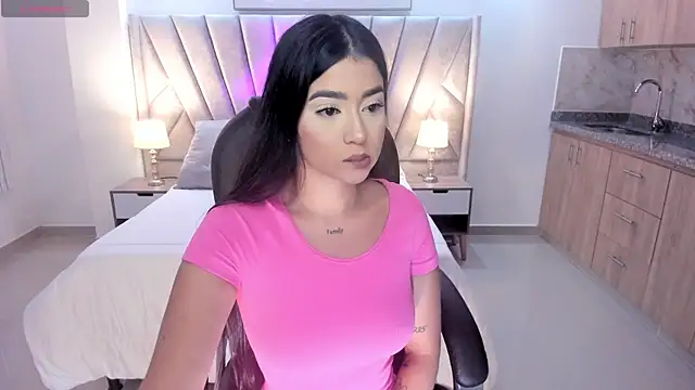 amelie jhons online show from November 15, 2025, 8:05 pm