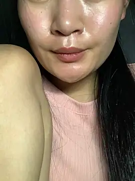 Snapshot of Zeni_fer chatting on March 6, 2025, 4:07 pm Zeni fer online show from March 6, 2025, 4:07 pm