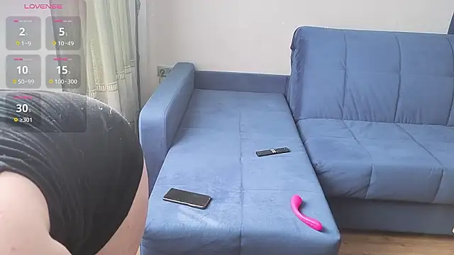 MilaaMilaa online show from March 11, 2026, 4:07 am