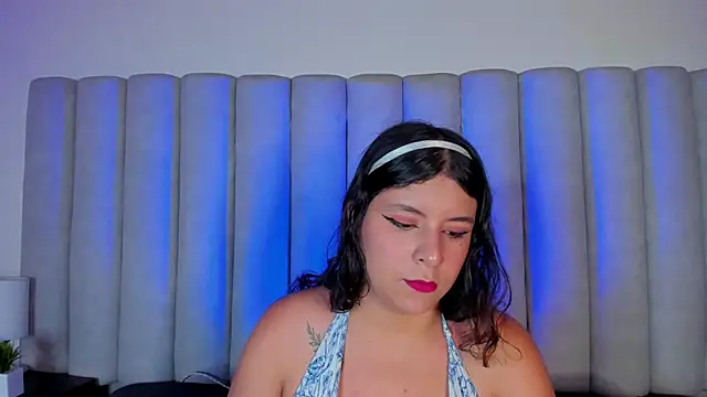 Snapshot of EngelStone chatting on February 3, 2025, 7:42 pm EngelStone online show from February 3, 2025, 7:42 pm