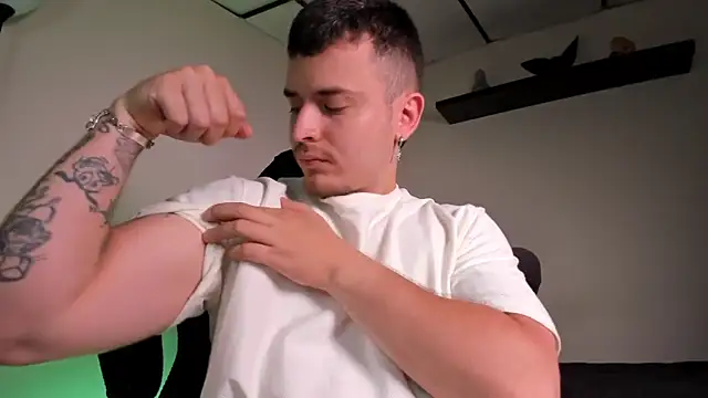 Snapshot of james_connor2 chatting on February 12, 2026, 7:09 pm james connor2 online show from February 12, 2026, 7:09 pm