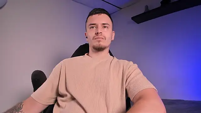 Snapshot of james_connor2 chatting on April 10, 2026, 6:56 pm james connor2 online show from April 10, 2026, 6:56 pm