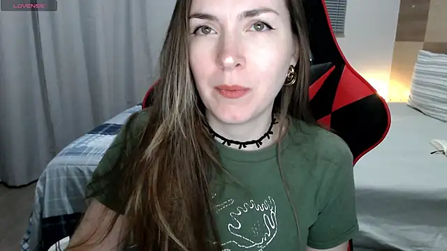 Naughty Annn online show from May 17, 2026, 2:53 am