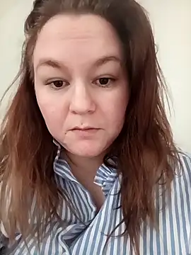 athenaambre69 online show from February 21, 2026, 1:01 pm