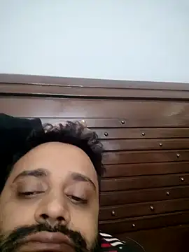 Snapshot of shree7776trrr chatting on December 21, 2024, 3:42 pm shree7776trrr online show from December 21, 2024, 3:42 pm