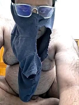 Snapshot of shree7776trrr chatting on October 21, 2025, 12:50 pm shree7776trrr online show from October 21, 2025, 12:50 pm