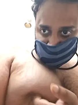 Snapshot of shree7776trrr chatting on November 7, 2025, 10:59 am shree7776trrr online show from November 7, 2025, 10:59 am