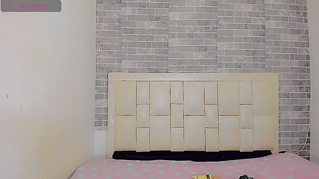 Snapshot of dirtycock2002 chatting on February 15, 2026, 2:52 am dirtycock2002 online show from February 15, 2026, 2:52 am