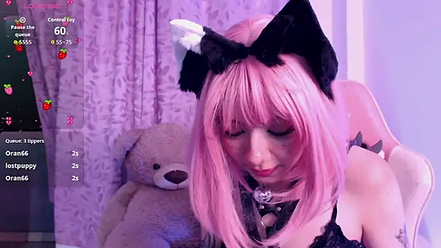 Snapshot of Alicedangerrr chatting on September 13, 2025, 12:54 am Alicedangerrr online show from September 13, 2025, 12:54 am