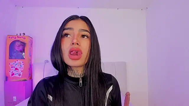 shadowcatt  online show from September 18, 2025, 12:07 pm